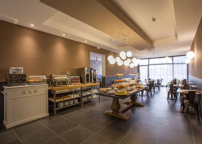 Ariston Ξενοδοχείο