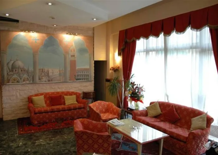 Ariston 3* Μέστρε