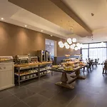 Ariston Hotel