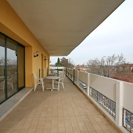 Ariston