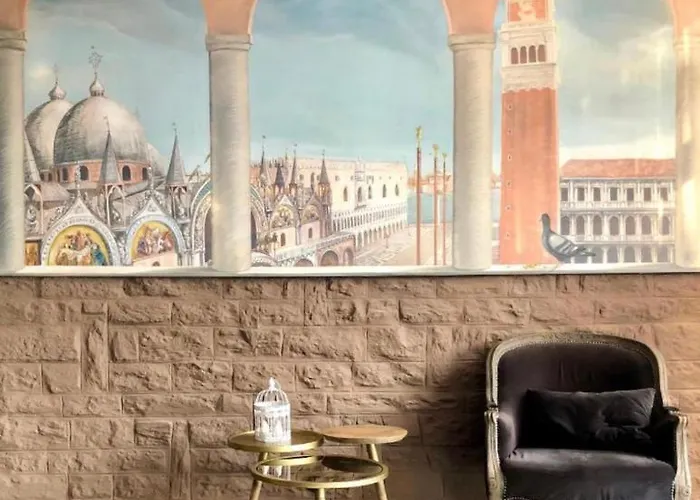 アリストン ホテル 3*