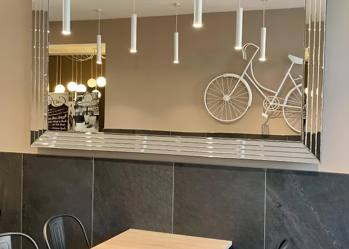 アリストン ホテル