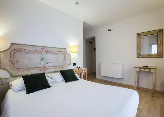 Ariston Ξενοδοχείο 3*